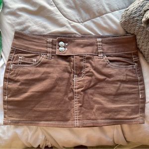 H&M Short Twill Skirt in Light Brown, Size - EUR 34 and US 2